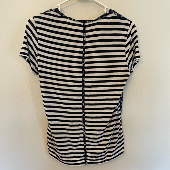 Navy Blue & White Floral Top - Small - Picture 2 of 3